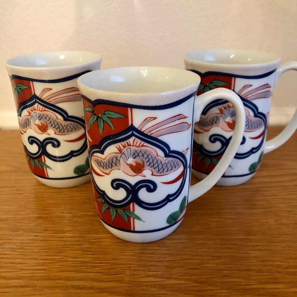 Vintage Georges Briard  Heirloom Fine China mugs (3)